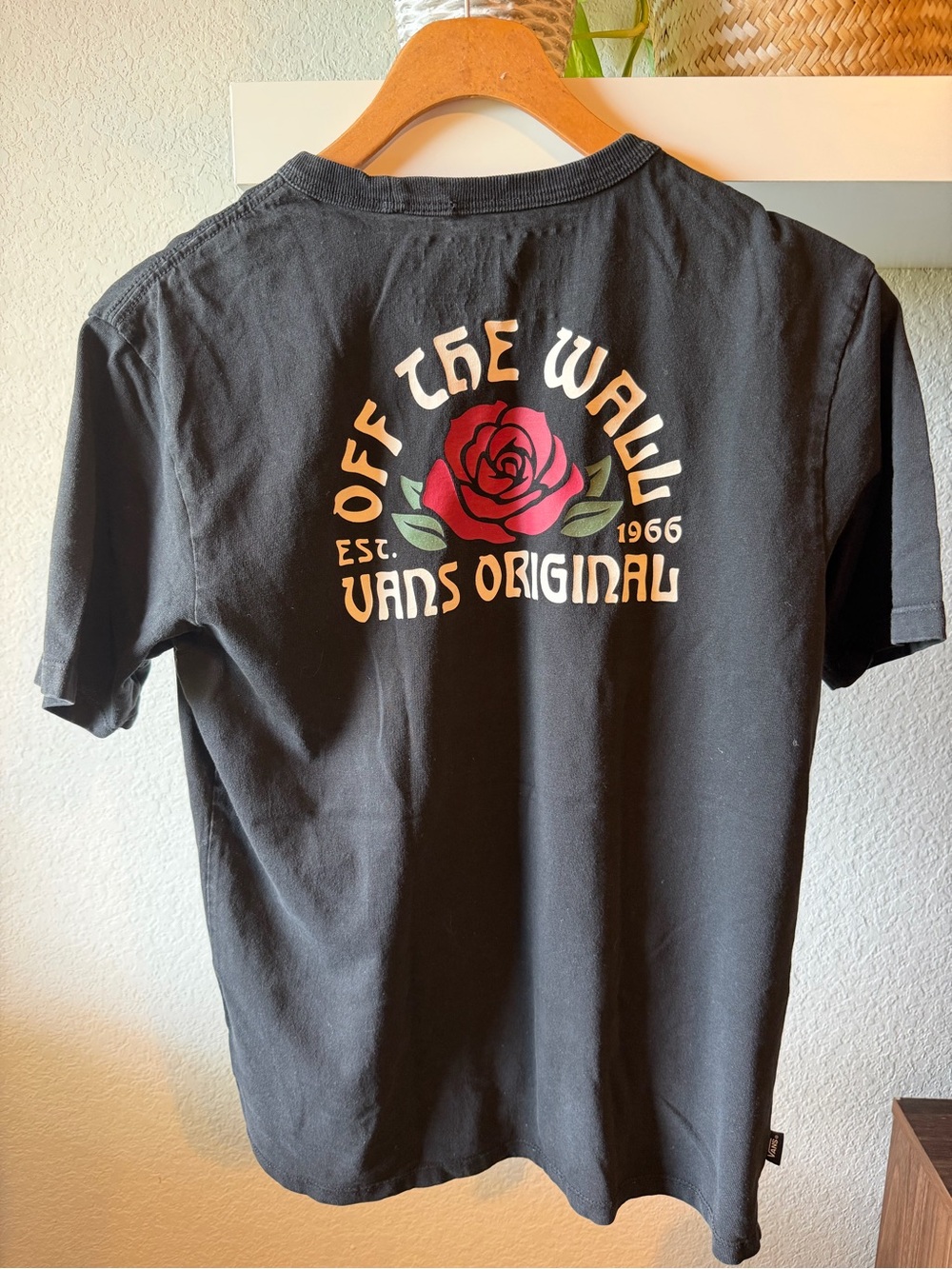 Vans women Black Pocket T‑Shirt with Rose Logo - Picture 4 of 6